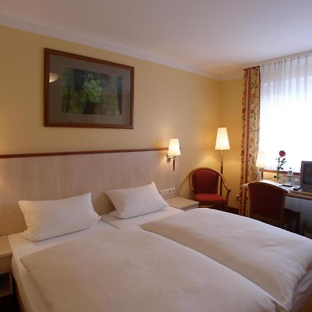 Gasthof-Landhotel-Metzgerei Zum Stern Rudenau Экстерьер фото